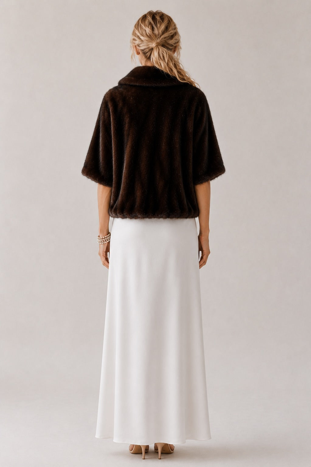 Mink Fur Capelet in Espresso Brown | Pellusso
